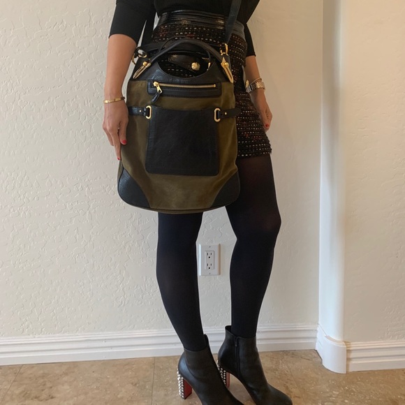 BALENCIAGA Suede Leather Tote Handbag,Olive Green. - Picture 7 of 13